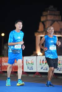 BIB: 43480, 42184
                            <button type="button" onclick="openModal(19771654)" class="btn btn-primary btn-sm float-right btn-popup" data-toggle="modal" data-target=".modal-high-quality">
                        <i class="fas fa-shopping-cart"></i> Add to Cart
                    </button>
                                            <button type="button" onclick="isThisMe(19771654, true)" class="btn btn-success btn-sm float-right btn-popup btn-isme hidden" data-toggle="tooltip" data-placement="bottom" title="นี่คือรูปของคุณใช่ไหม คลิกที่นี่เพื่อเอาเข้าอัลบั้ม">
                        <i class="fas fa-plus"></i> Add to album
                    </button>
                    <button type="button" onclick="isThisMe(19771654, false)" class="btn btn-warning btn-sm float-right btn-popup btn-isnotme hidden">
                        <i class="fas fa-ban"></i> Remove from album
                    </button>